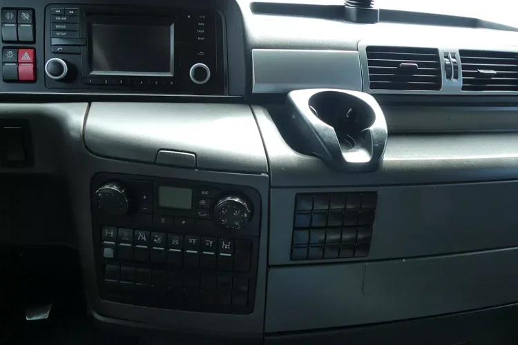 MAN TGX 26.400 / 6x2 / HAKOWIEC / HIAB MULTILIFT / EURO 6 / zdjęcie 26