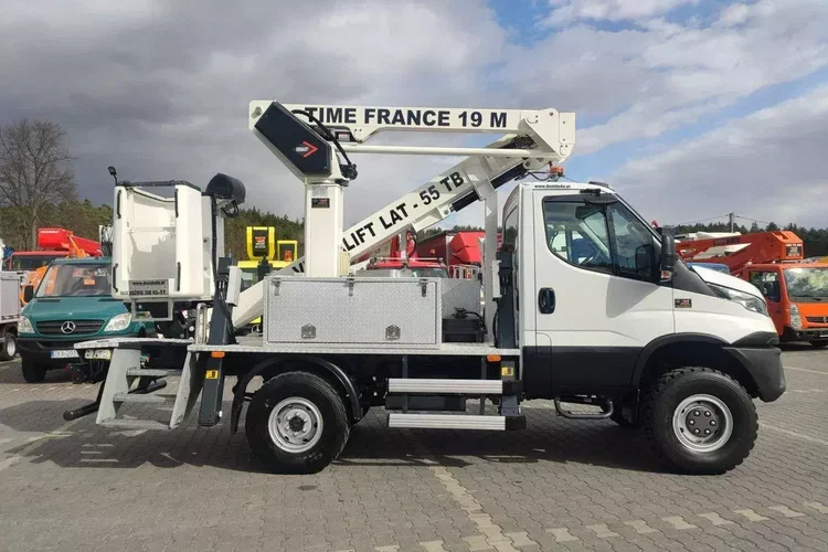 Iveco Daily 55S17W 4x4 Zwyżka 19m Versalift Lat 55 TB Time France zdjęcie 11