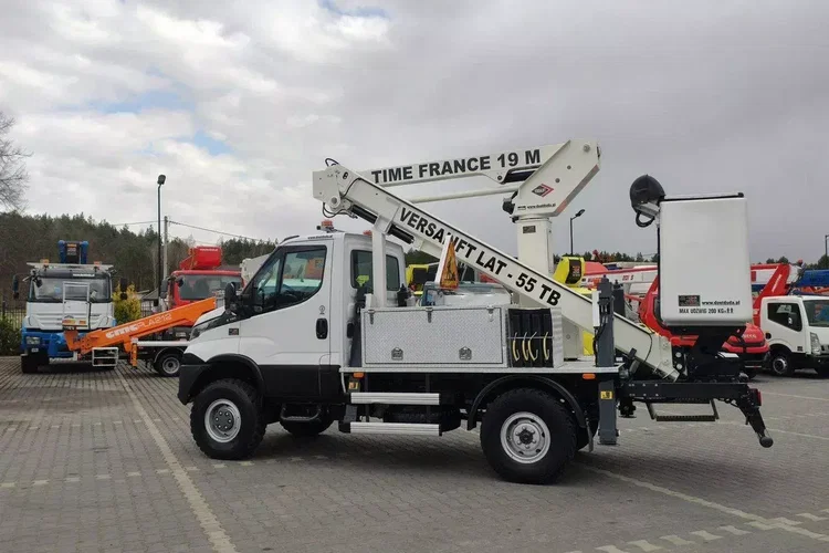 Iveco Daily 55S17W 4x4 Zwyżka 19m Versalift Lat 55 TB Time France zdjęcie 17
