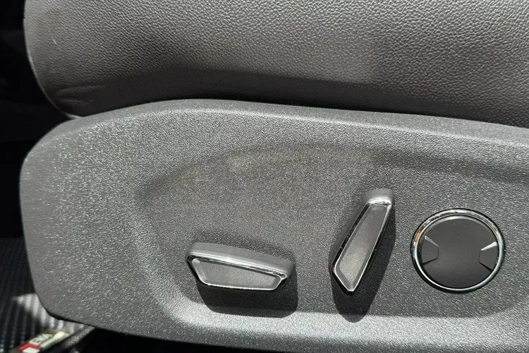 Ford mondeo zdjęcie 18