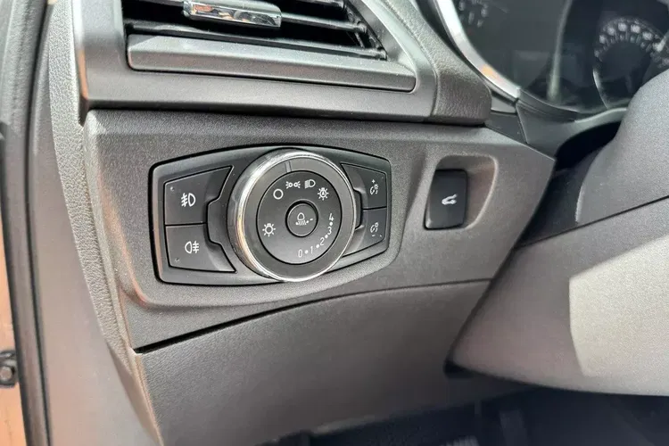 Ford mondeo zdjęcie 20