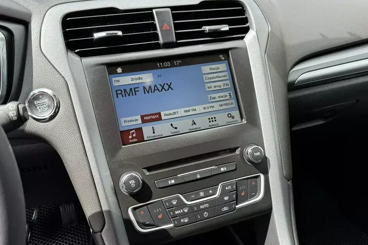 Ford mondeo zdjęcie 24