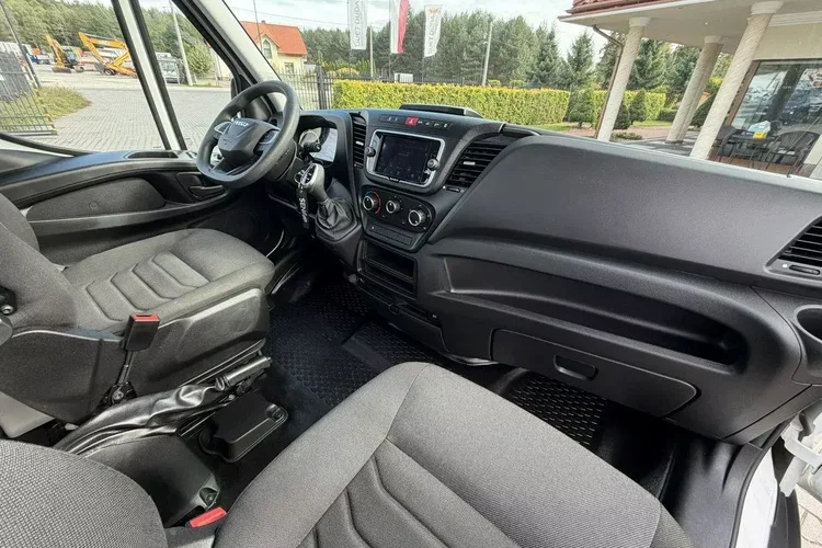 Iveco Daily 35S16 V zdjęcie 25