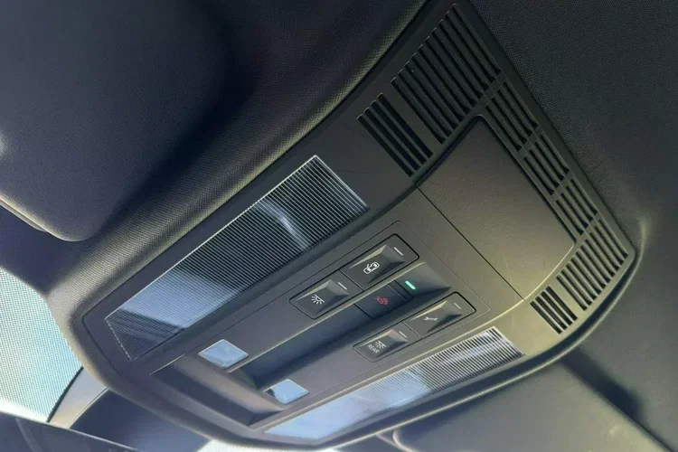 Volkswagen touareg zdjęcie 36