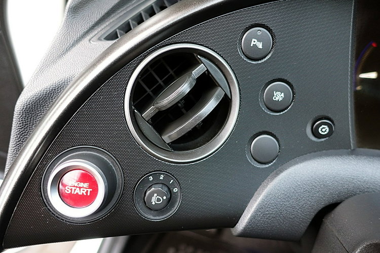 Honda Civic 1.8i 16V 140KM INSTALACJA GAZOWA do 2033 Roku Biała PERŁA Kraj Bezwyp zdjęcie 16