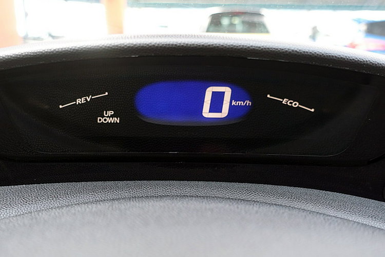 Honda Civic 1.8i 16V 140KM INSTALACJA GAZOWA do 2033 Roku Biała PERŁA Kraj Bezwyp zdjęcie 26