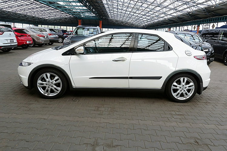 Honda Civic 1.8i 16V 140KM INSTALACJA GAZOWA do 2033 Roku Biała PERŁA Kraj Bezwyp zdjęcie 66