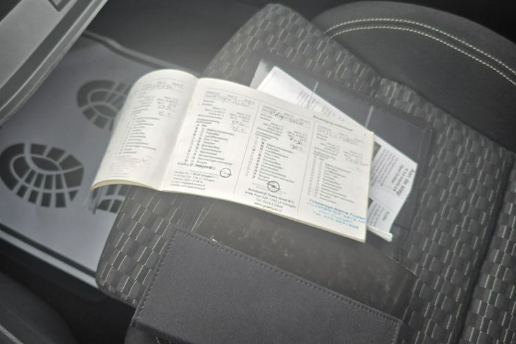 Opel Astra 1.4Turbo Benz. Navi.Kam.Cof.Asystent Pasa Ruchu.Ledy.Szyberdach. zdjęcie 42