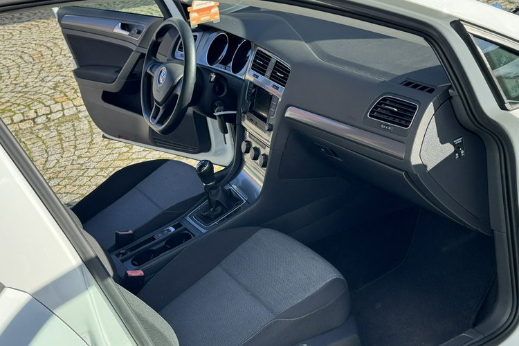 Volkswagen Golf VII 1.2 TSI 87KM - 5drzwi, Bały, 2 kpl. kół lato/zima, GWARANCJA 1ROK zdjęcie 15
