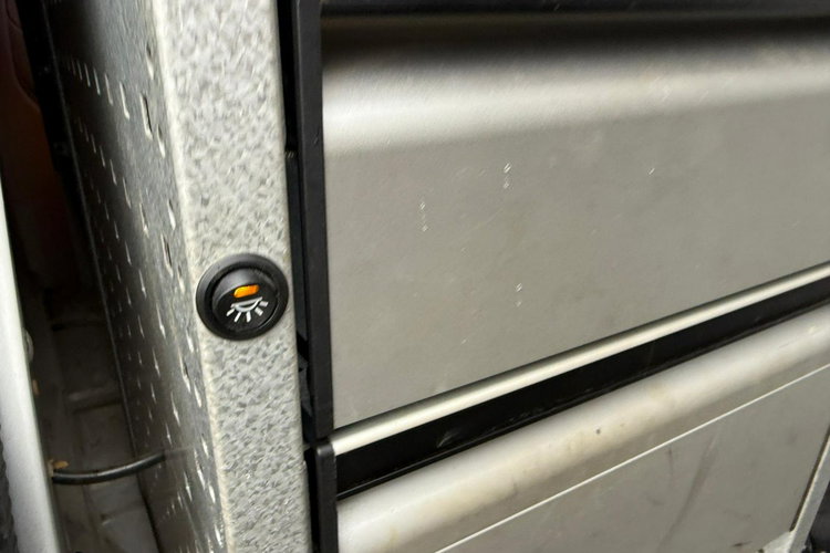 Volkswagen Transporter 2.0 TDI 150KM/Warsztat/Wysoki/ Solary/Webasto zdjęcie 17