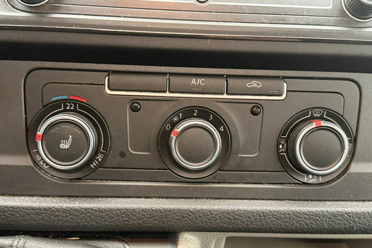 Volkswagen Transporter 2.0 TDI 150KM/Warsztat/Wysoki/ Solary/Webasto zdjęcie 24