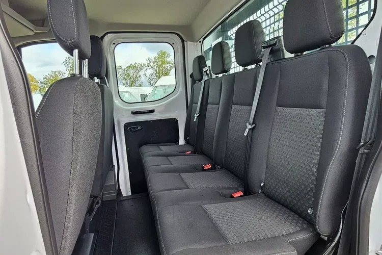 Ford transit DoKa 7 osób 79999zł NETTO 2.0TdCi/131KM zdjęcie 27