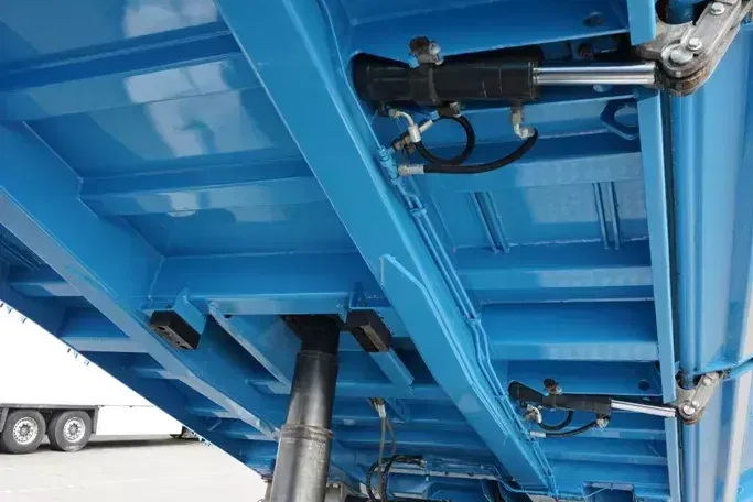 Mercedes / AROCS / 2545 / E 6 / WYWROTKA / 6 X 6 / HYDROBURTA zdjęcie 21