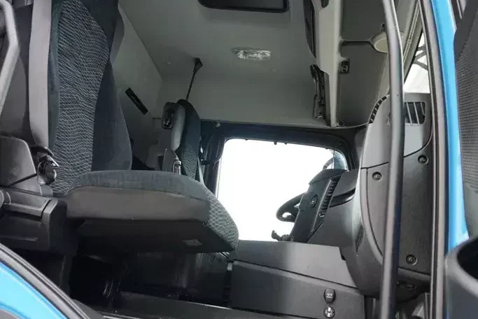 Mercedes / AROCS / 2545 / E 6 / WYWROTKA / 6 X 6 / HYDROBURTA zdjęcie 9