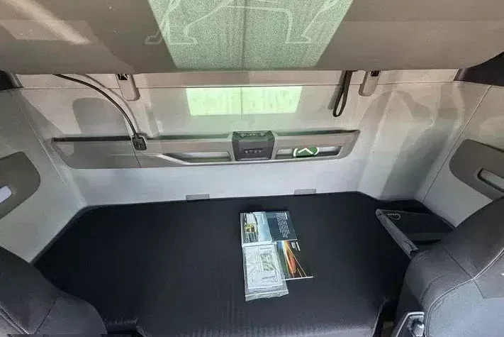 MAN TGX 18.510 4x2 / Kab. sypialna / 2023 / 4 szt. zdjęcie 15