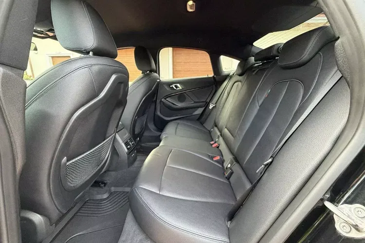 BMW seria-2 zdjęcie 38