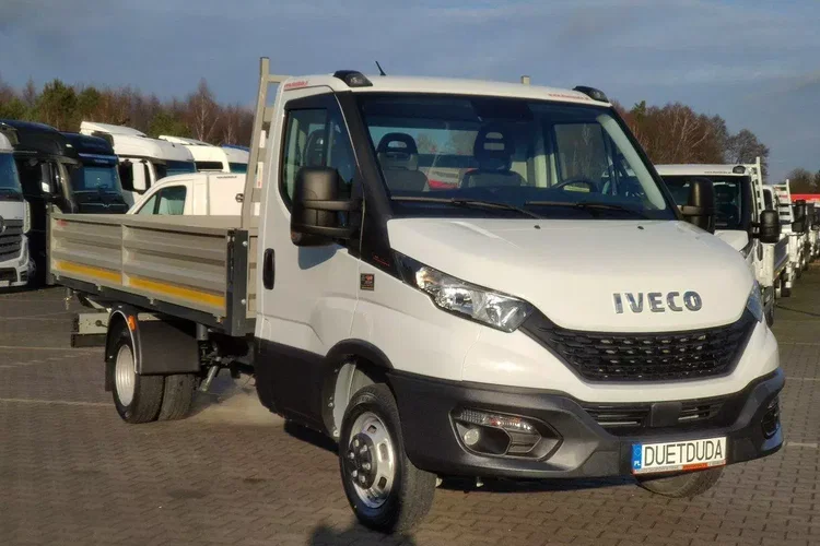 Iveco Daily 35C16 V zdjęcie 20