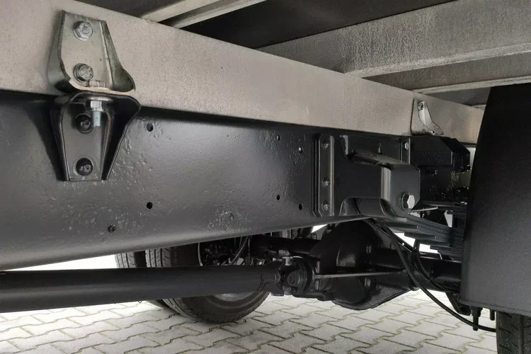 Iveco Daily 70C18 V H zdjęcie 14