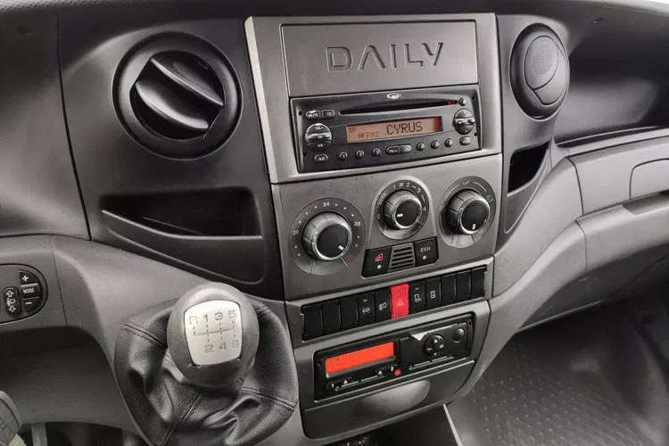 Iveco Daily 70C18 V H zdjęcie 27