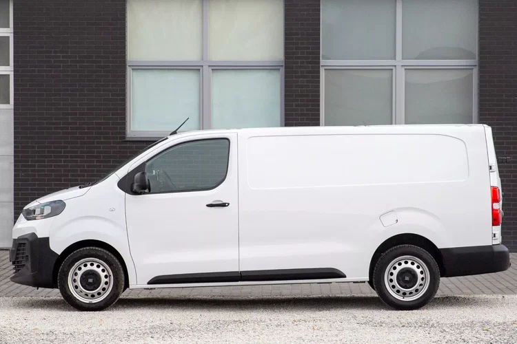 Fiat Scudo 2.0 L3H1 AUTOMAT wersja Maxi zdjęcie 4