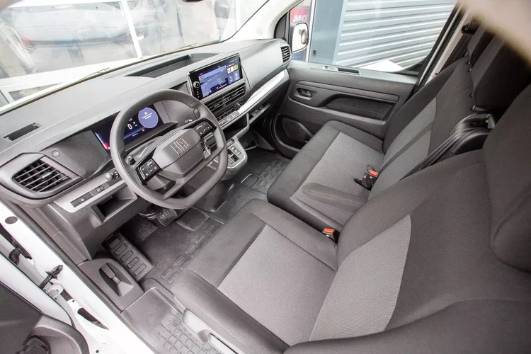 Fiat Scudo 2.0 L3H1 AUTOMAT wersja Maxi zdjęcie 7