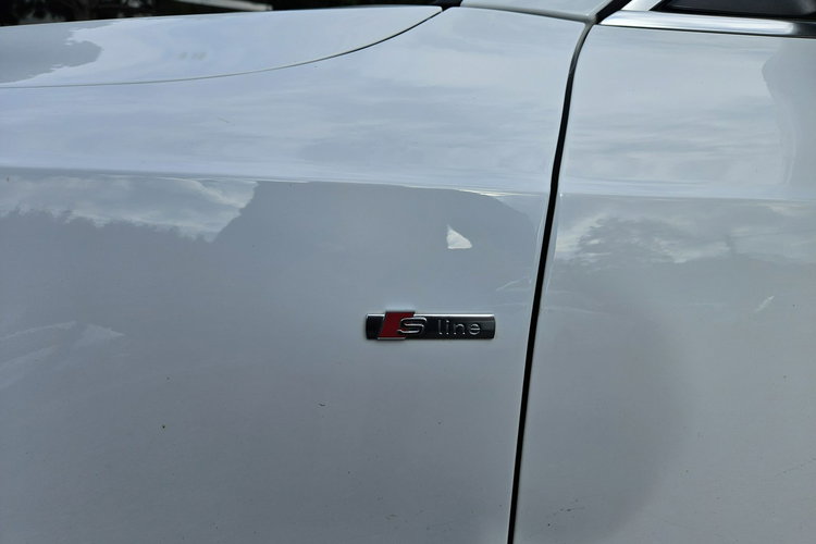 Audi A5 Automat / S line / Navi / Climatronic / Podgrzewane fotele zdjęcie 8