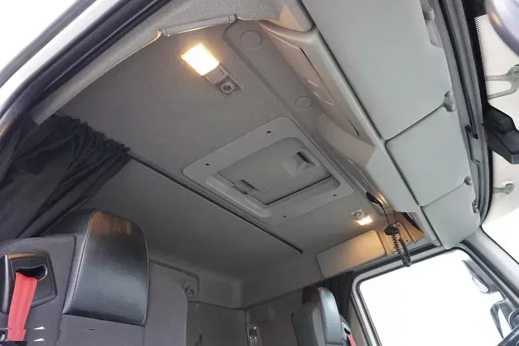 Renault D 280 / ACC / E 6 / BURTOWY + WINDA / ŁAD. 9953 KG / PEŁNY ADR zdjęcie 17