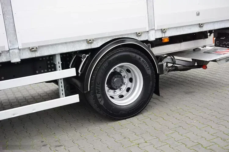 Renault D 280 / ACC / E 6 / BURTOWY + WINDA / ŁAD. 9953 KG / PEŁNY ADR zdjęcie 19