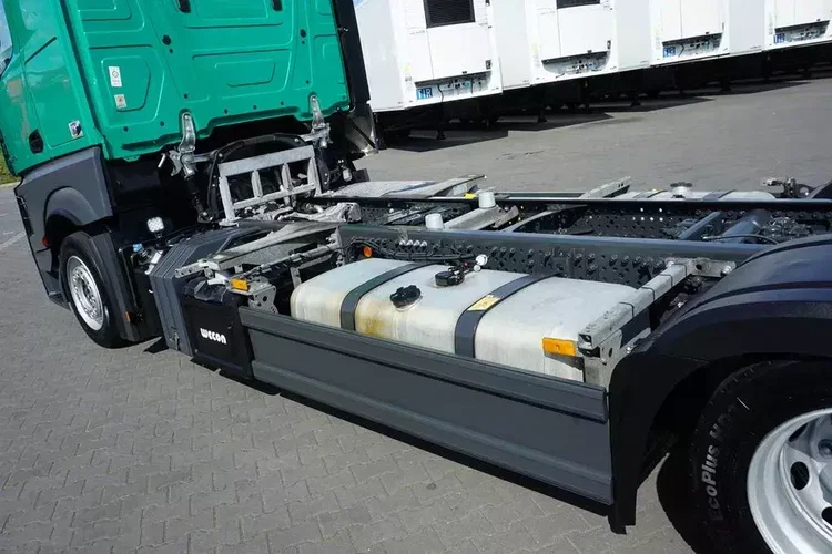 Mercedes ACTROS / 2548 / ACC / E 6 / MP 5 / MEGA / BDF 7.82 M / RETARDER zdjęcie 10