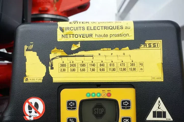 Iveco EUROCARGO / 160-21 / SKRZYNIOWY + HDS / FASSI F110 / ROTATOR / PILOT zdjęcie 22