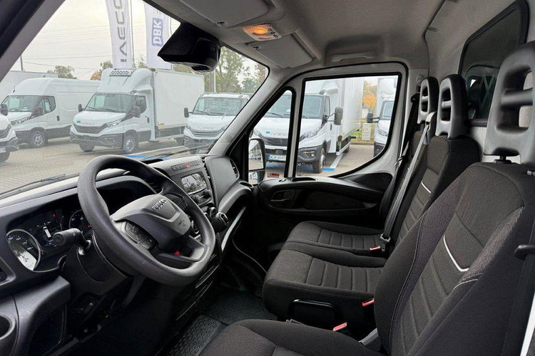 IVECO DAILY 35S16 zdjęcie 8