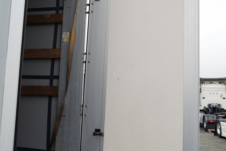 Wielton / FIRANKA / MEGA / LOWDECK / OŚ PODNOSZONA / SAF  zdjęcie 14