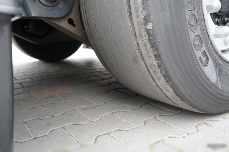 Wielton / FIRANKA / MEGA / LOWDECK / OŚ PODNOSZONA / SAF  zdjęcie 22