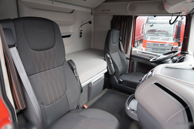 DAF XF 480 / ZESTAW TANDEM / 120 M3 / PRZEJAZDOWY / 6x2 / OŚ PODNOSZONA / WIELTON / SAF 2021 R zdjęcie 111