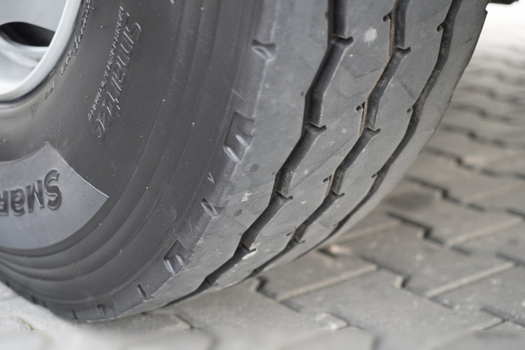 MAN TGS 32.400 / 8x4 / BETONOMIESZARKA SCHWING STETTER  / GRUSZKA 9M3 / KAMERA COFANIA  zdjęcie 24