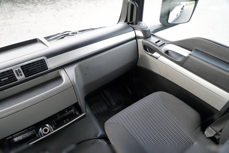MAN TGS 32.400 / 8x4 / BETONOMIESZARKA SCHWING STETTER  / GRUSZKA 9M3 / KAMERA COFANIA  zdjęcie 40