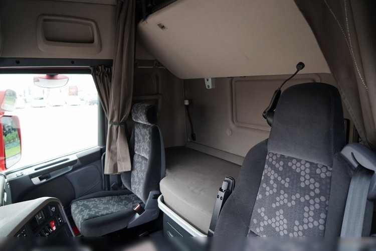 Scania R 520 / V8 / HYDRAULIKA / RETARDER / CAŁA NA PODUSZKACH / NAVI  zdjęcie 25