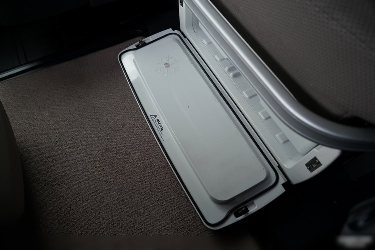 Scania R 520 / V8 / HYDRAULIKA / RETARDER / CAŁA NA PODUSZKACH / NAVI  zdjęcie 26