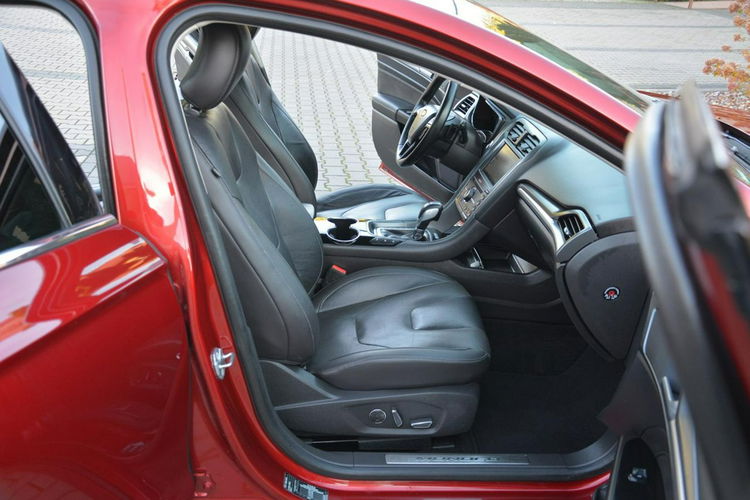 Ford Mondeo Full Led Radar ACC Wentylacja Skóry Navi Kamera Panorama Sony zdjęcie 17