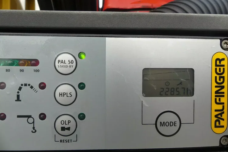 Iveco TRAKKER 450 / 8x4 / EURO 6 / HDS PALFINGER PK 22002-EH / NISKI PRZEBIEG / zdjęcie 22