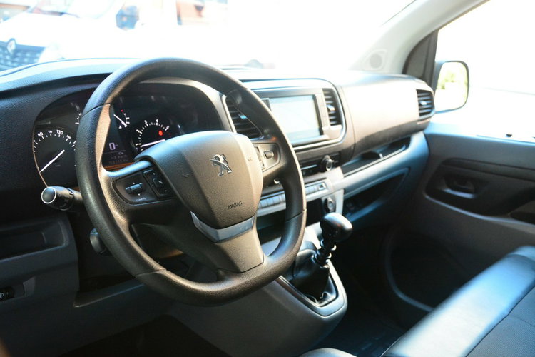 Peugeot Expert 3 osobowy 2021r. doka L3H1 zdjęcie 9