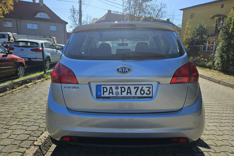 Kia Venga 1 właściciel /Automat / Klimatyzacja / Podgrzewane fotele / Serwis ASO zdjęcie 5