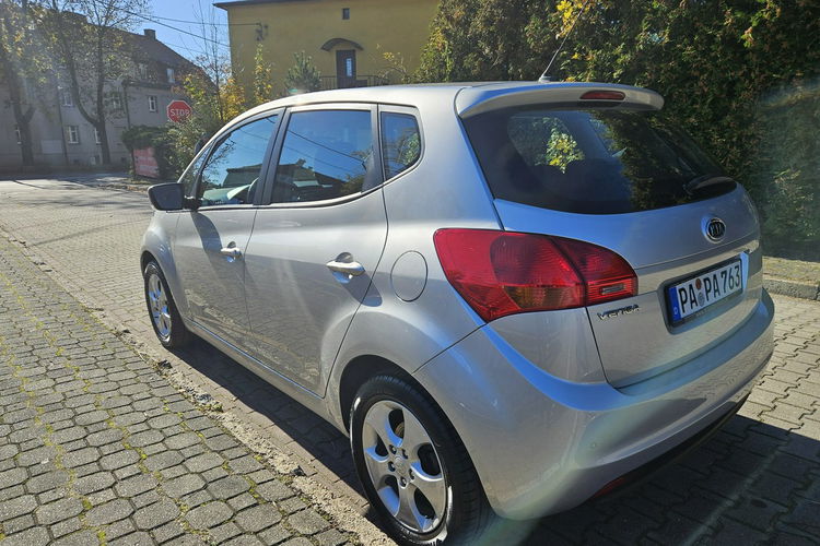 Kia Venga 1 właściciel /Automat / Klimatyzacja / Podgrzewane fotele / Serwis ASO zdjęcie 6