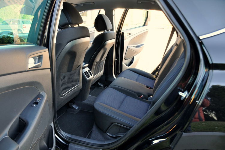 Hyundai Tucson 1.7CRDi(141KM) Led Navi Kamera Automat Welur Grzane Fotele Alu17"ASO zdjęcie 21