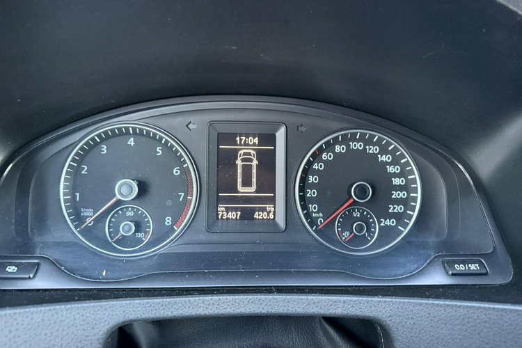 Volkswagen Transporter T5 FL 2.0 MPI 115KM benzyna 3 osobowy 73 407 przebiegu zdjęcie 12