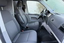 Volkswagen Transporter T5 FL 2.0 MPI 115KM benzyna 3 osobowy 73 407 przebiegu zdjęcie 8