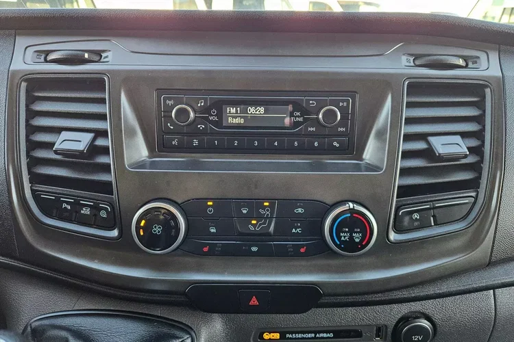 Ford transit-custom L2H1 59900zł NETTO 2.0TdCi/170KM zdjęcie 27