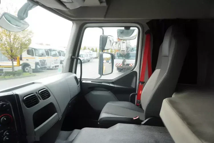 Renault D19 Wide Glob / NOWA Laweta 7.8 m / 280. tys. km zdjęcie 21