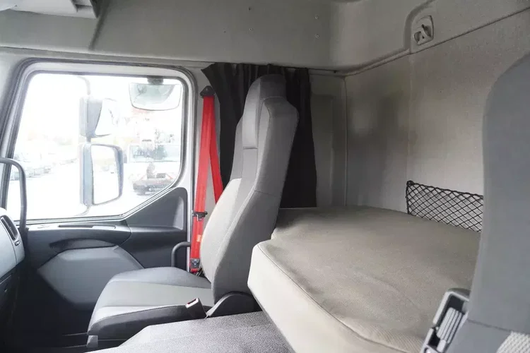 Renault D19 Wide Glob / NOWA Laweta 7.8 m / 280. tys. km zdjęcie 22