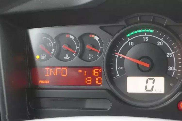 Renault D19 Wide Glob / NOWA Laweta 7.8 m / 280. tys. km zdjęcie 25